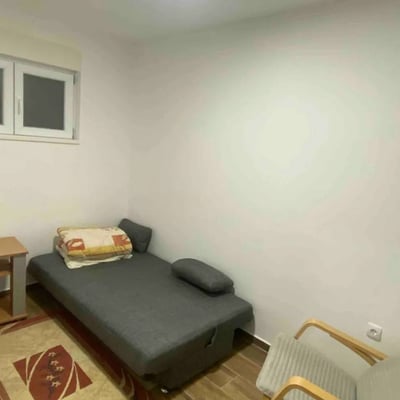 Location d’un appartement meublé de 2 pièces, 40 m², près du parc, Belgrade, Serbie